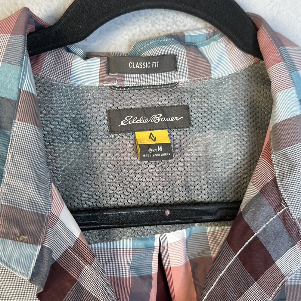 Eddie Bauer blue white red short sleeve plaid shirt M - Picture 2 of 6